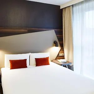 hotellátogatás