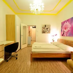 Apart-hotel Ajo - Messe Flat - Self-check-in