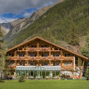 Hotel Am Hof Sölden