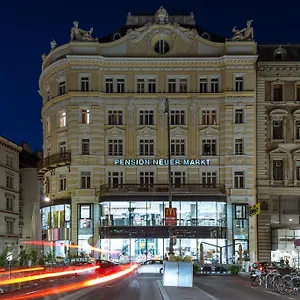 Πανσιόν Neuer Markt